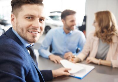 How to Become an F&I Manager in a Dealership
